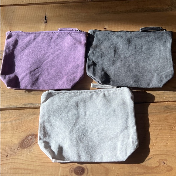 NEW without tags. Pact Going Places Travel Pouch 3-Pack - 100% organic cotton - Picture 2 of 4